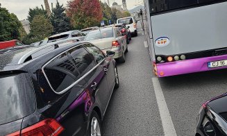 ACCIDENT în centrul Clujului. Femeie lovită de mașină / Trafic paralizat pe mai multe artere