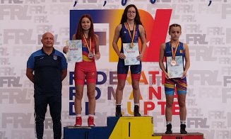 2 medalii de aur câştigate de luptătorii juniori de la CSM Viitorul la Campionatele Naționale