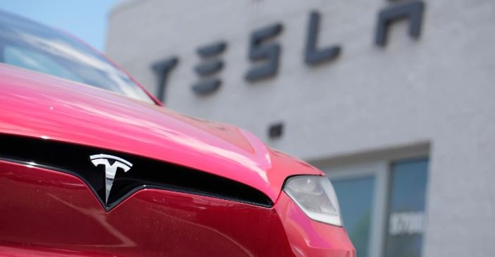 Tesla recheamă zeci de mii de mașini în service pentru o defecțiune ce poate avea urmări grave