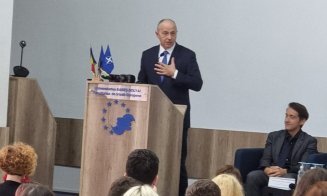 A început anul academic la Școala Doctorală de Relații Internaționale și Studii Europene din Cluj! Mircea Geoană, prezent la eveniment