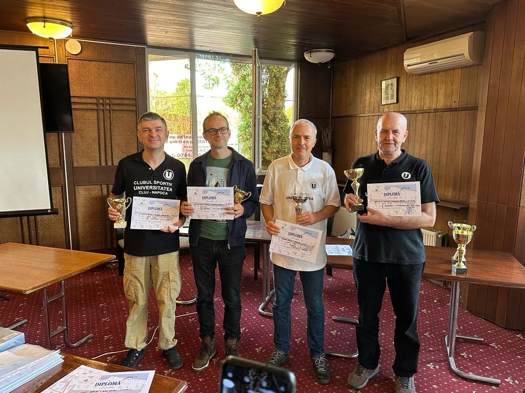 Sportivii de la Universitatea Cluj s-au întors cu medaliile de argint și bronz de la Campionatul Național de scrabble perechi