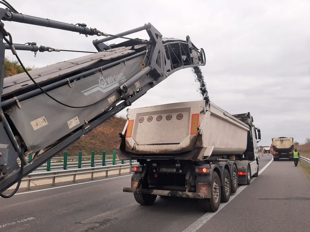 Atenție, șoferi! Se lucrează pe A3 între Gilău și Nădășelu