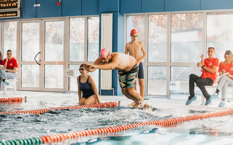 Swimathon 13. Clujenii pot înota sau dona bani pentru diferite cauze umanitare