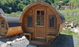 Cazare la butoi: Complex turistic inedit la 2 ore distanţă de Cluj-Napoca