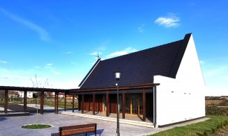 Cum arată capela din județul Cluj care a câștigat premiu la Bienala de Arhitectură Transilvania