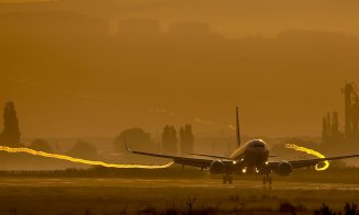 Imagini absolut splendide! Cum arată un apus de soare tomnatic la Aeroportul din Cluj