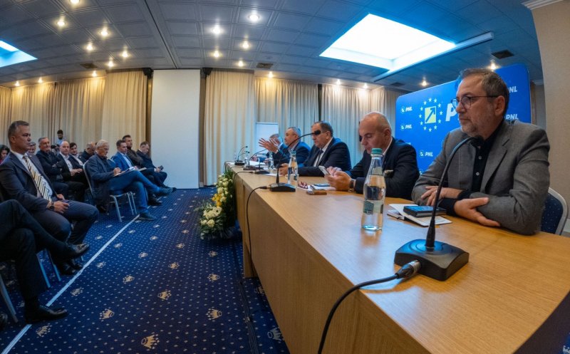 PNL a luat decizia! Va merge pe varianta „prin noi înșine” la alegerile din 2024 / Ciucă și-ar fi anunțat candidatura la prezidențiale