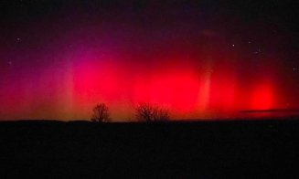 Cer apocaliptic duminică seara: AURORA BOREALĂ a fost văzută și de la Cluj