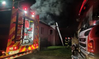INCENDIU în judeţul Cluj: Le-a ars acoperişul casei în prag de iarnă / Cauza incendiului