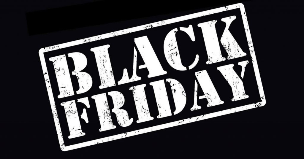 Mai puțini români vor cumpăra anul acesta de Black Friday. Ce produse caută la reducere