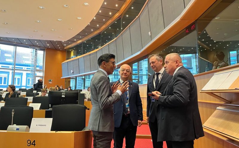 România solicită prelungirea termenului pentru a absorbi miliardele de euro din Politica de Coeziune! Boc și Buda, prezenți la Bruxelles
