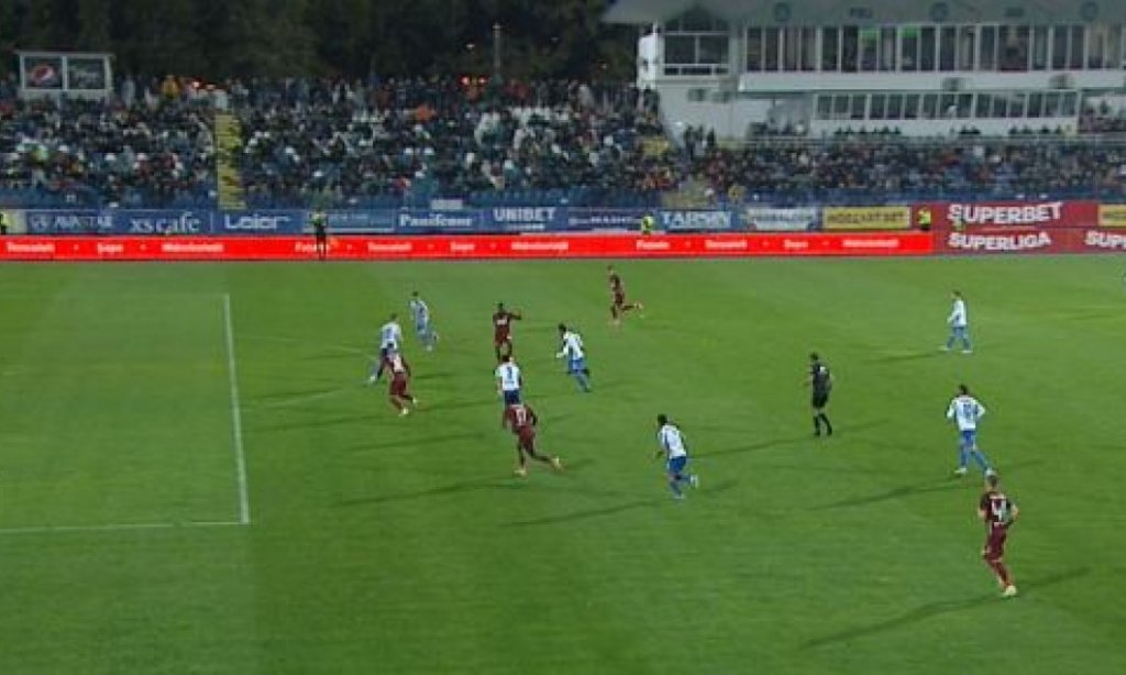 CFR Cluj acuză arbitrajul de la Iași. Cristi Balaj: "Mi s-a tăiat de fotbal"