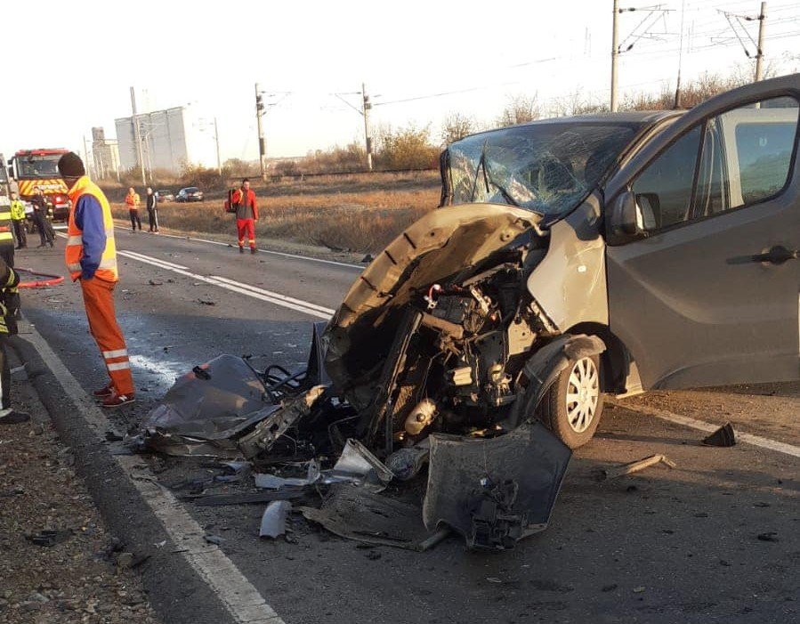 Accident grav cu trei morți și opt răniți, în Galați. A fost activat planul roșu de intervenție