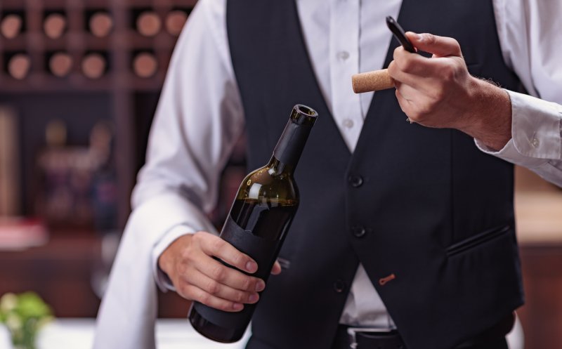 Notă de plată „îngrășată” de „taxa de dop”: „M-a lăsat fără cuvinte”