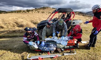 Exercițiu amplu de evacuare aeromedicală din zonă montană a Clujului! Au participat și militarii Bazei Aeriene de la Câmpia Turzii