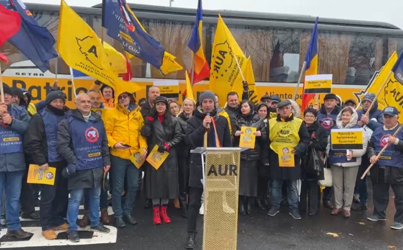 AUR și-a prezentat candidații la europarlamentare, la Cluj: „Chiar dacă e frig, plouă, în sufletele noastre este căldură”
