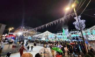 S-au deschis târgurile de Crăciun din Sibiu și Craiova! Cât costă un pahar de vin fiert / Clujul mai așteaptă