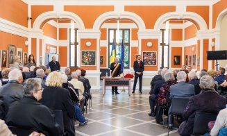 Primarul Clujului a premiat cuplurile care au sărbătorit 50 ani de căsătorie! Au primit diplome, flori, dar și bani