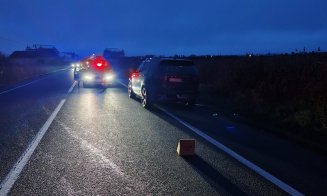 ACCIDENT pe Cluj - Oradea. Impact între o mașină și o dubă