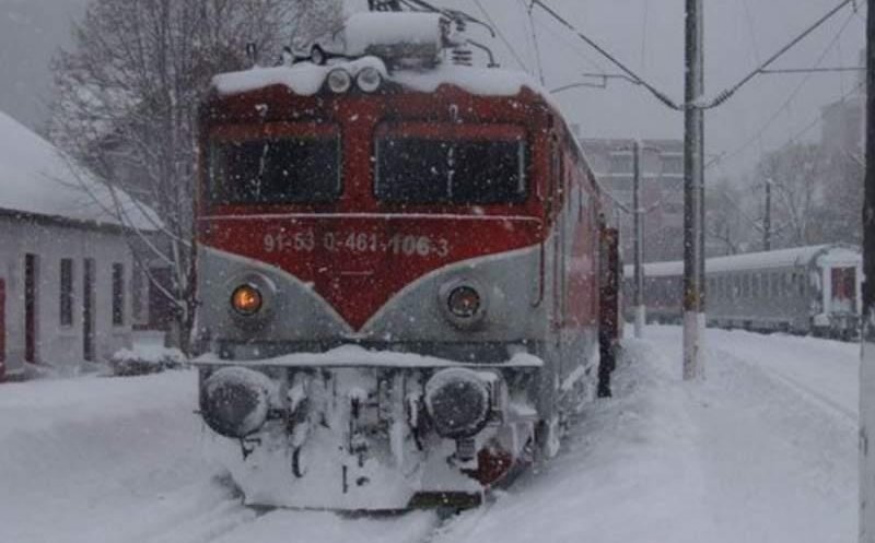 Probleme și pe calea ferată din cauza vremii! LISTA trenurilor care au fost anulate
