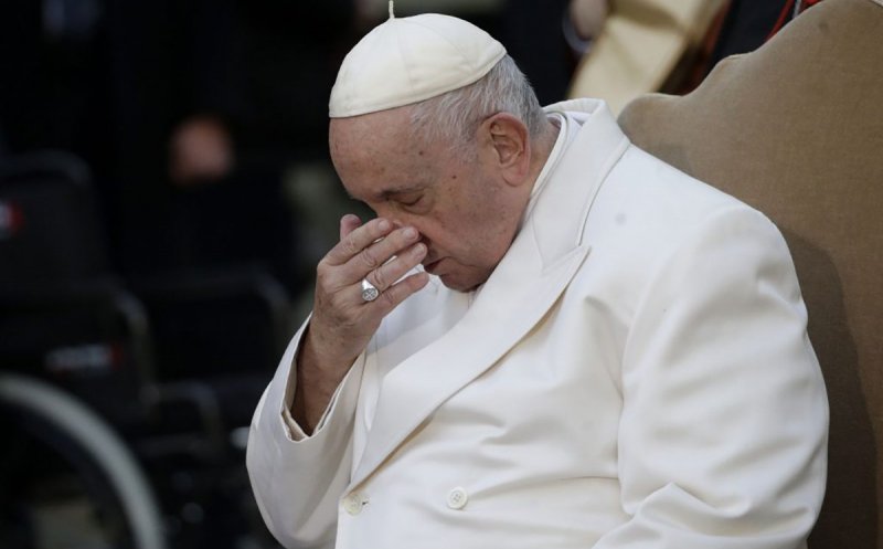 Cum se simte Papa Francisc. Suveranul pontif este bolnav și se află sub tratament antibiotic