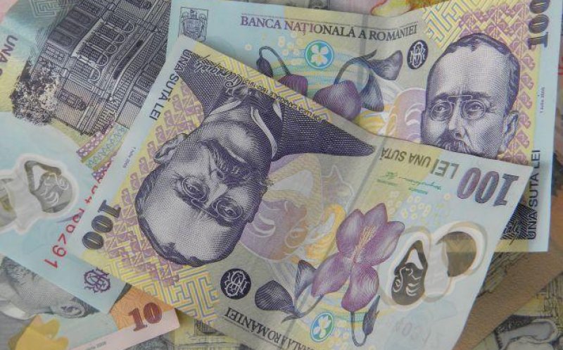 Românii, mari amatori de titluri de stat. Au investit 22 miliarde lei în ultimii 3 ani