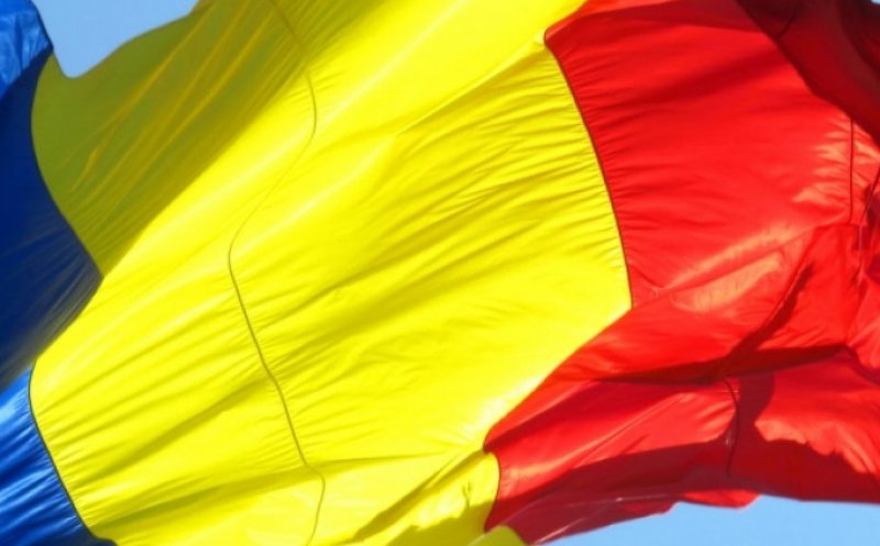SONDAJ: Procentul celor care se declară mândri că sunt români a crescut cu 12% în ultimii 10 ani