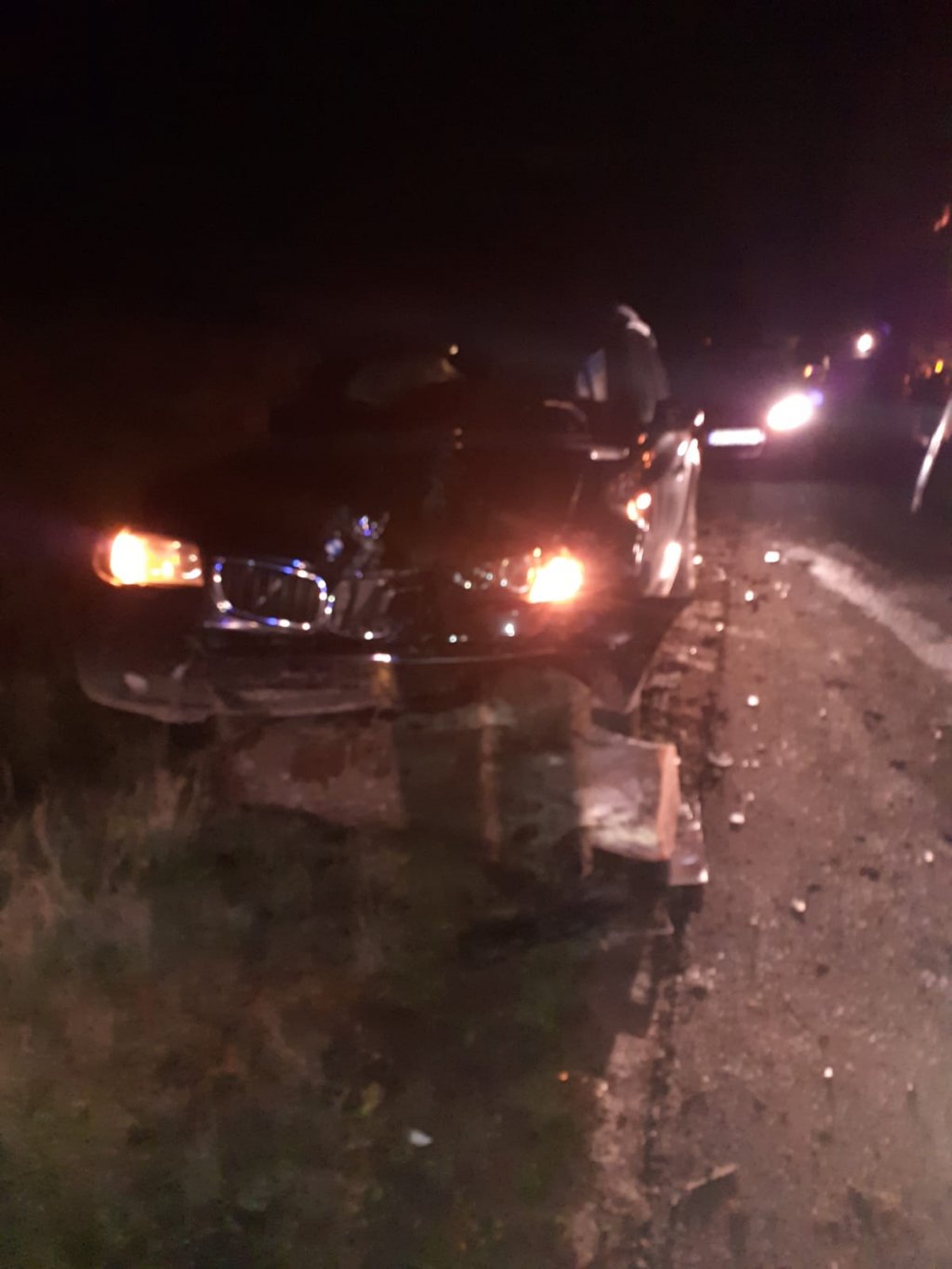 Accident cu două mașini în Cluj. Doi bărbați au ajuns la spital
