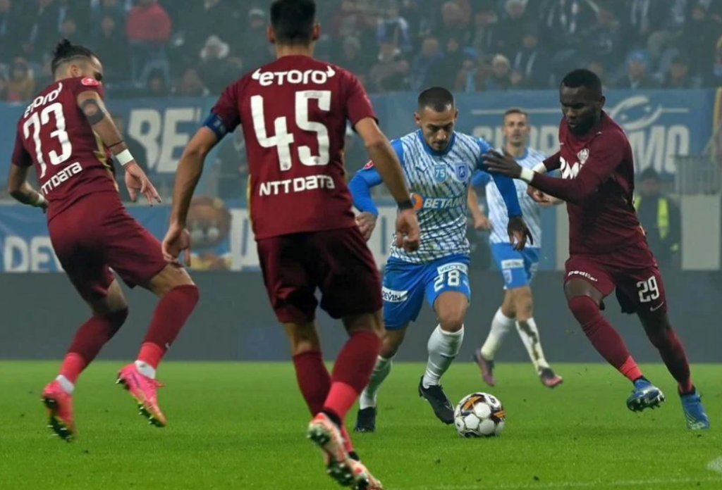 Eșec pentru CFR Cluj în derby-ul cu Universitatea Craiova (1-0)