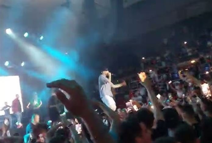 Scandal uriaș! Concert cu îndemnuri la violență, consum de droguri și agresiune sexuală, la un party după Balul Bobocilor