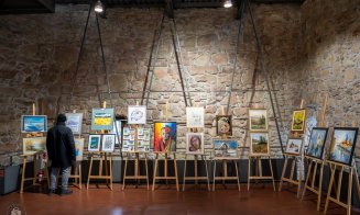S-a deschis Salonul de Iarnă al Medicilor, expoziție cu lucrări de artă realizate de cadrele medicale din Cluj