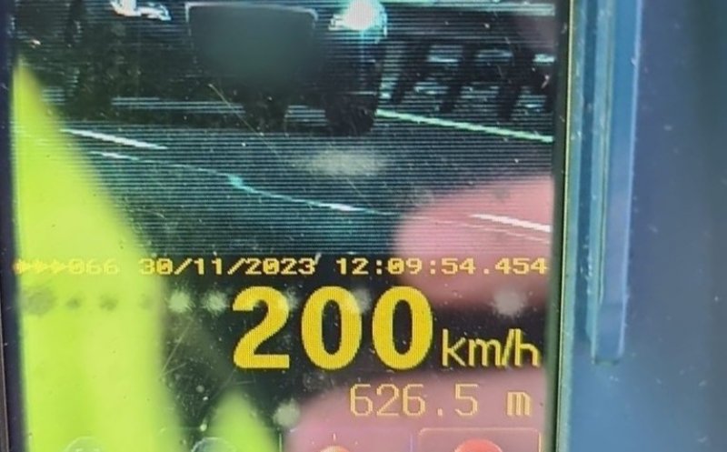 Șofer clujean, prins cu 200km/h pe A3. Adio permis, dar să vezi ce amendă a luat!