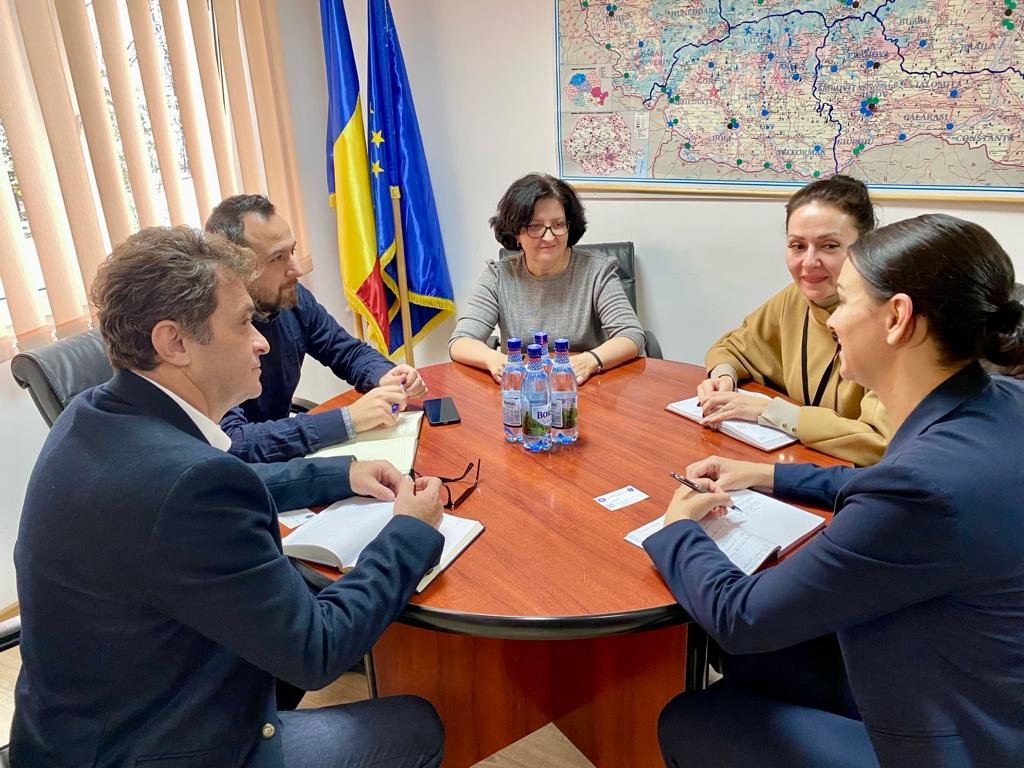 Vameșii români vor fi instruiți de experți din SUA în în domeniul produselor contrafăcute sau ilicite