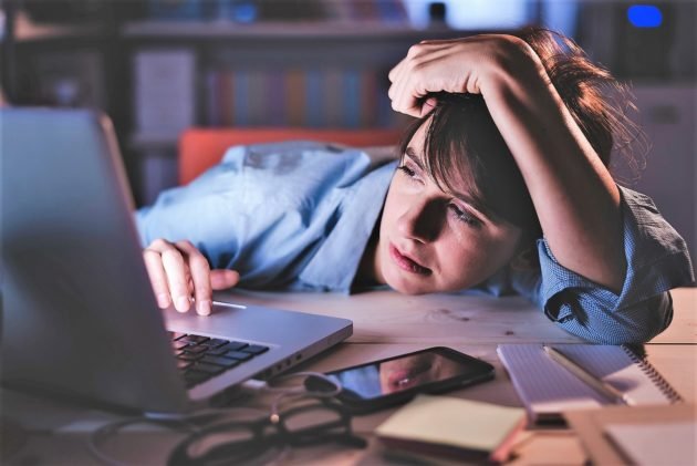 Romance Fraud, noul tip de înşelăciune care face victime. Avertismentul polițiștilor despre "capcana iluziei unei relaţii"