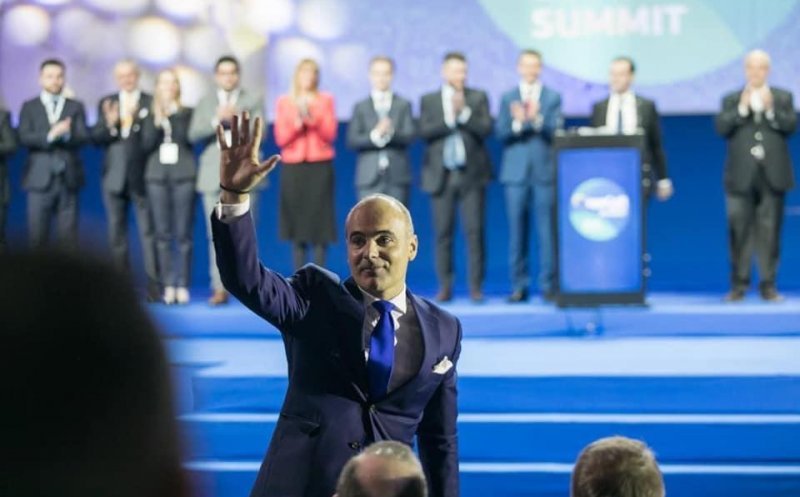 Rareș Bogdan, după anunțul Austriei pe tema Schengen: „Deocamdată să nu scoatem sticlele de șampanie și să începem hora”