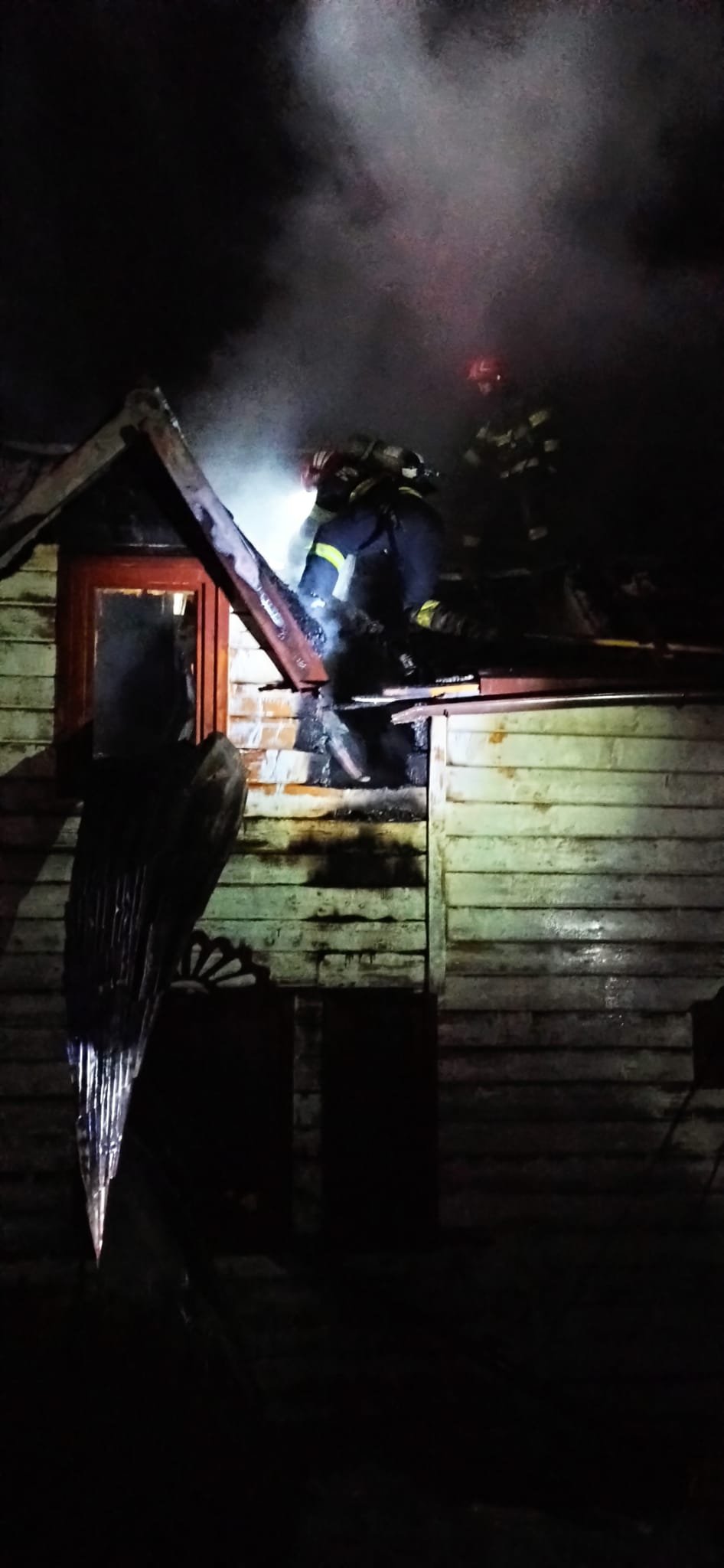 INCENDIU la o casă cu etaj din județul Cluj / Pompierii avertizează cu privire la CAUZA înmulțirii intervențiilor