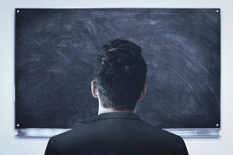 Salariile profesorilor NU vor crește de la 1 ianuarie 2024 cu 13%/ UPDATE: A reapărut vechea variantă de "promisiuni"