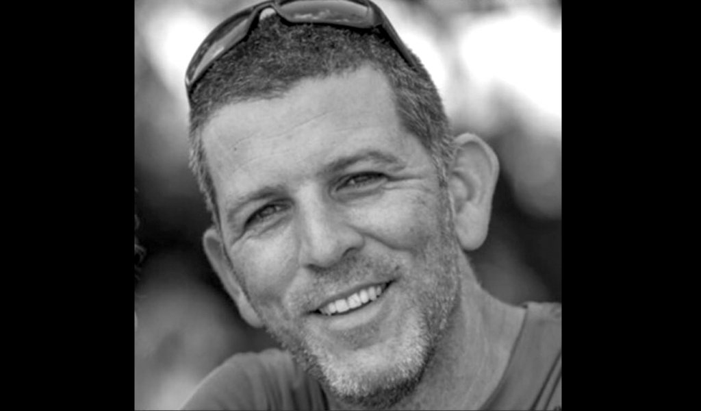 Românul ținut ostatic de Hamas, a fost declarat DECEDAT. Străbunicul bărbatului era din Buzău, la fel ca și premierul Ciolacu