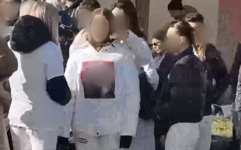 Adolescentele care s-au sinucis, victimele bulyingului sau victimele consumului de droguri