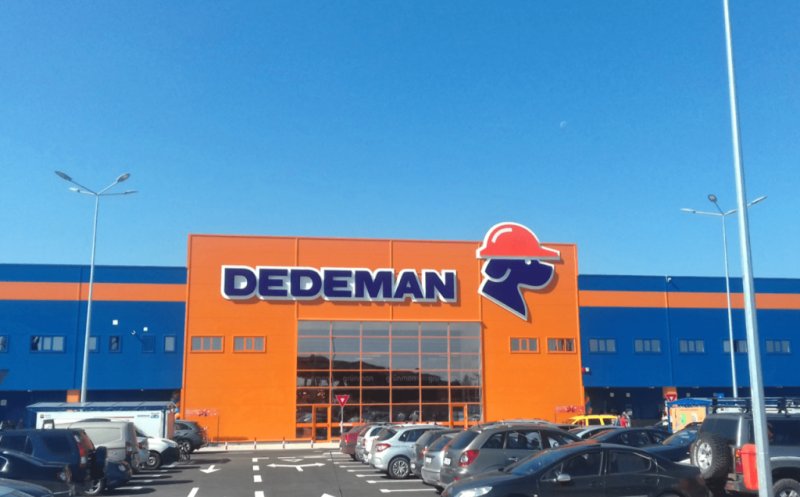 O clujeancă primește despăgubiri de 20.000 de euro de la Dedeman. S-a împiedicat de un cui și și-a rupt nasul