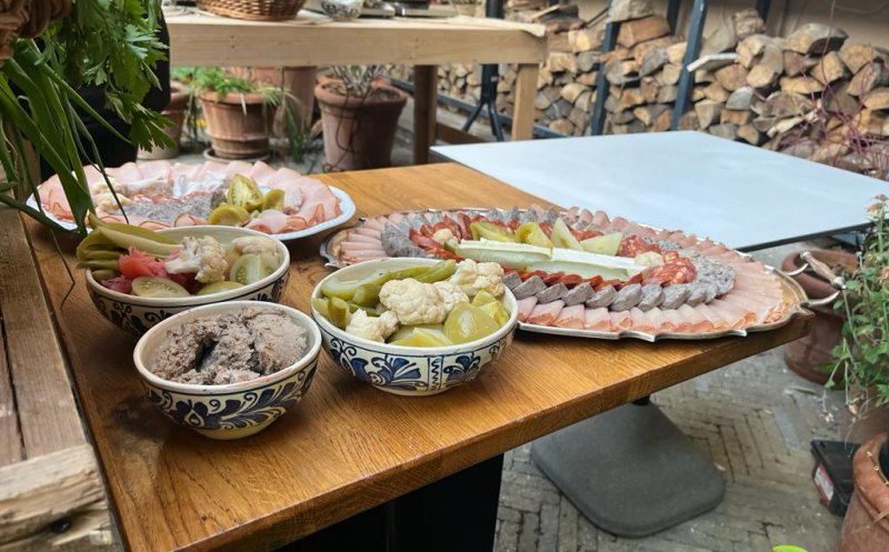 CULINĂRIA DE IARNĂ, degustare tradițională  cu ștaif