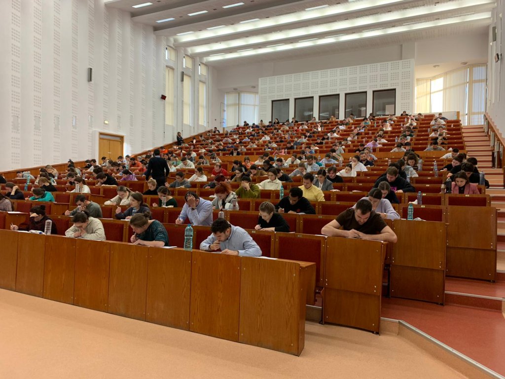 Mediciniștii UMF Cluj, din nou cei mai buni din țară la Rezidențiat