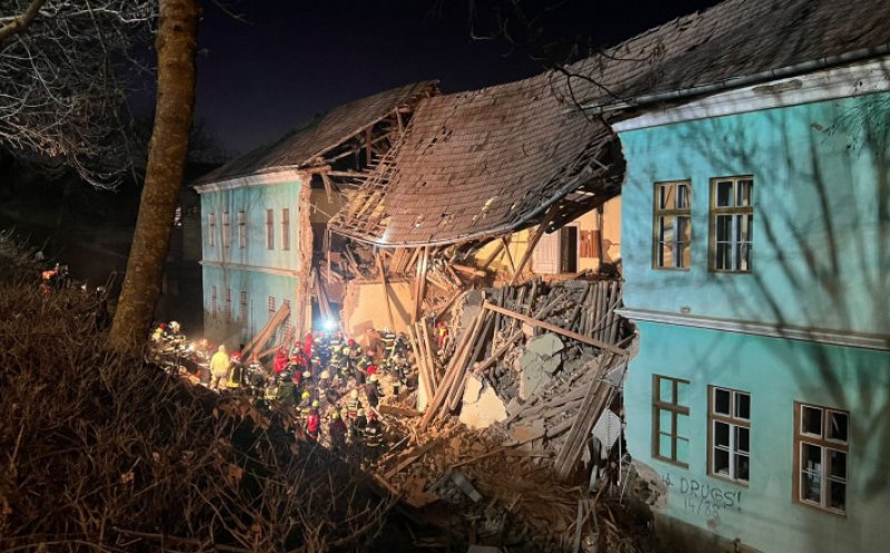 Tragedia de la Odorheiu Secuiesc. Două dintre elevele rănite, externate din spital. Fata aflată în stare gravă rămâne în spital