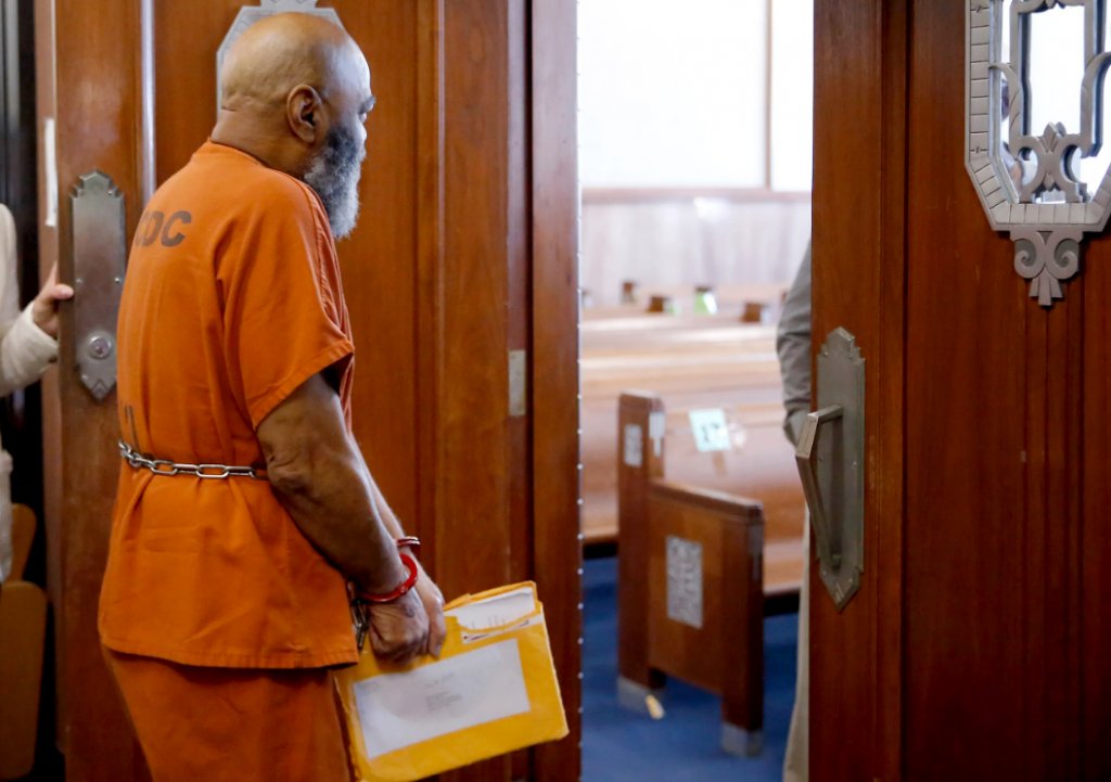 Exonerat după 48 de ani în închisoare pentru o crimă pe care nu a comis-o. Inițial primise condamnarea la moarte
