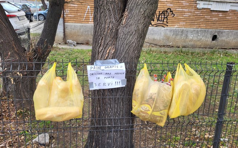 Pâine pe garduri: O tradiţie din Imperiul Otoman ne învaţă să fim mai buni / "Vă mulțumesc pentru că VĂ PASĂ"