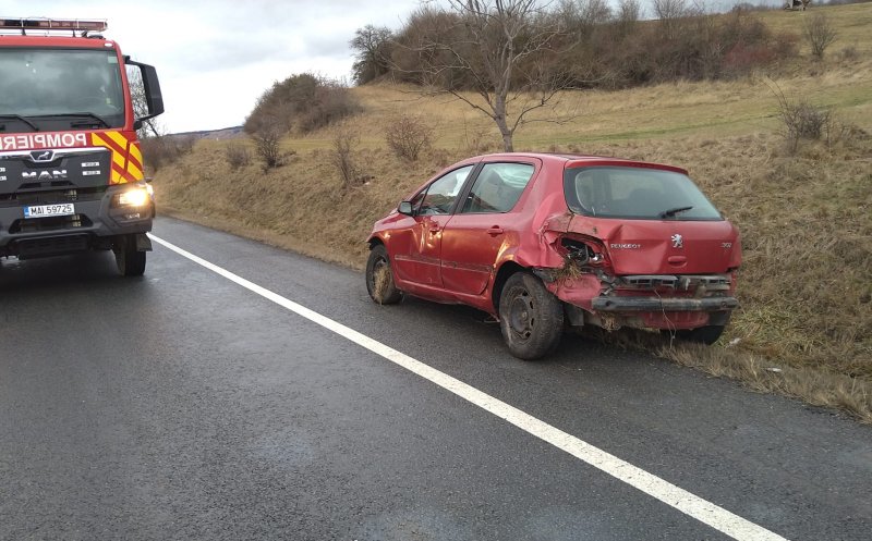 ACCIDENT la Izvorul Crișului. O victimă a fost transportată la spital