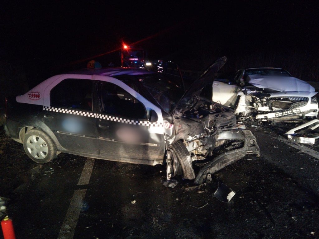 Beat la volan în seara de Crăciun. Cum s-a produs accidentul din Mera și ce alcoolemie avea șoferul implicat
