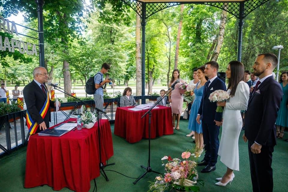 455 de cupluri din Cluj și-au programat deja online căsătoria pentru 2024