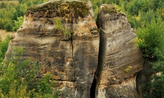 "Meteora" României se numeşte "Grădina Zmeilor" şi se află la doar 70 km de Cluj-Napoca. Îngrămădire spectaculoasă de stânci şi...