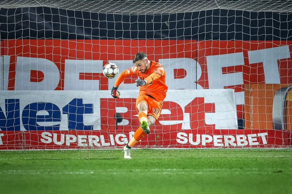 CFR Cluj și-ar putea pierde unul dintre titulari: "Există oferte în acest moment"